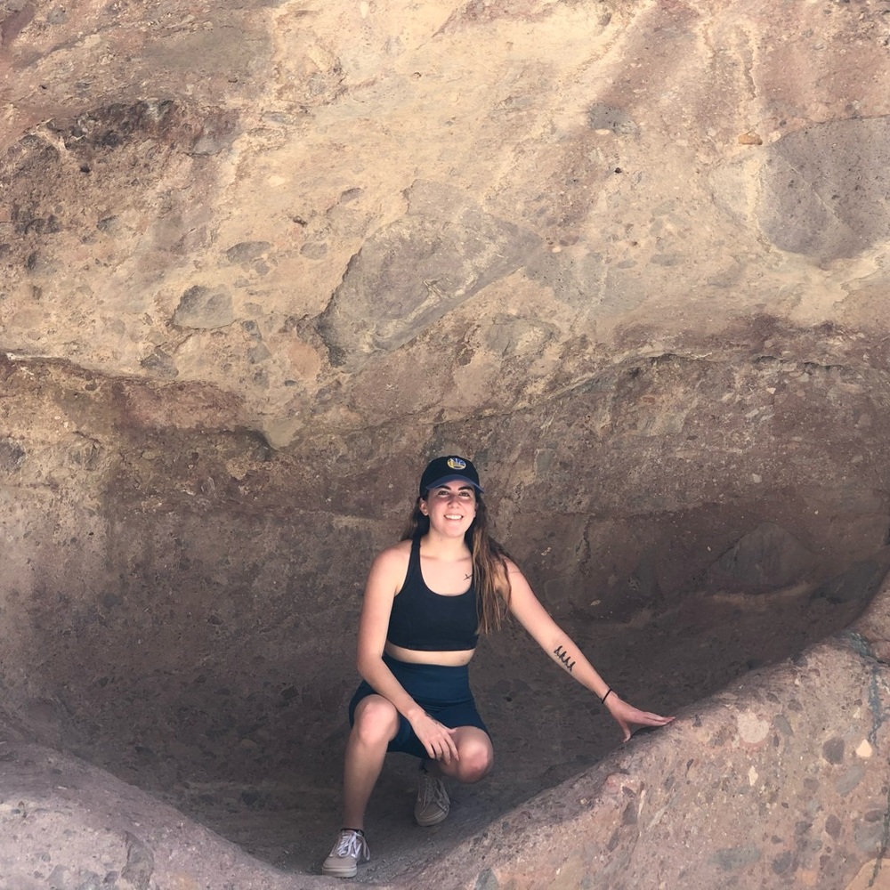 Meet your Posher, Elizabeth